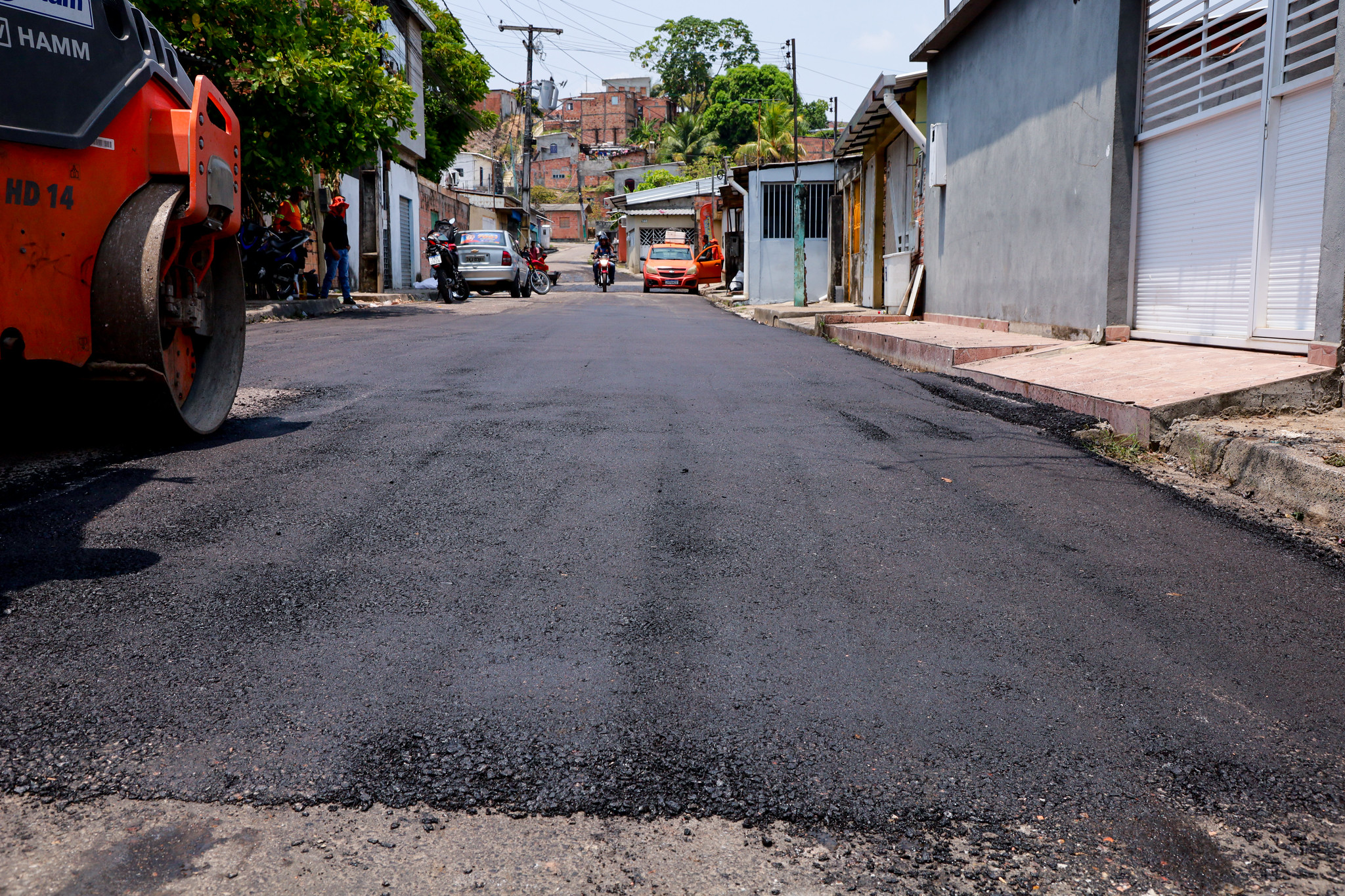 Prefeitura intensifica operação ‘Tapa-Buracos’ durante período de verão e amplia serviços em todas as zonas de Manaus