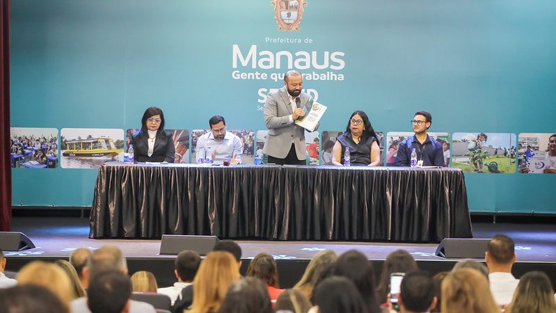 Prefeitura de Manaus lança Plano de Integridade e Manual dos Profissionais da Educação