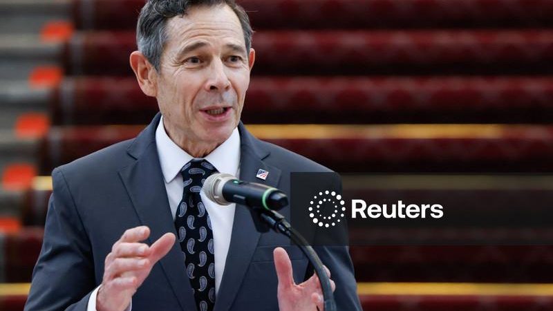 Senador republicano pede investigação sobre negócios da família Trump