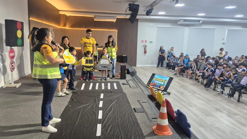 Prefeitura promove ação de educação para o trânsito para cerca de 400 crianças em Manaus