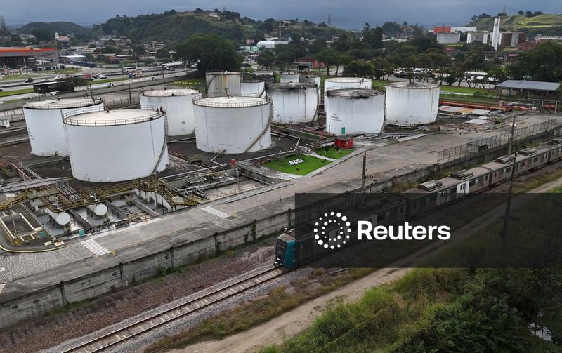 Preço do diesel no Brasil encerra semana no maior valor desde maio, diz ANP
