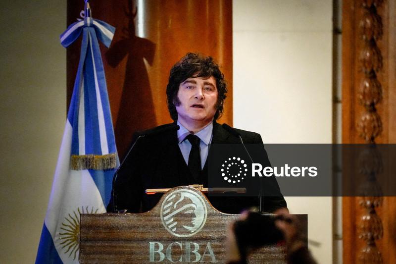 Reino Unido busca tranquilizar empresas após ameaça de Milei sobre Malvinas