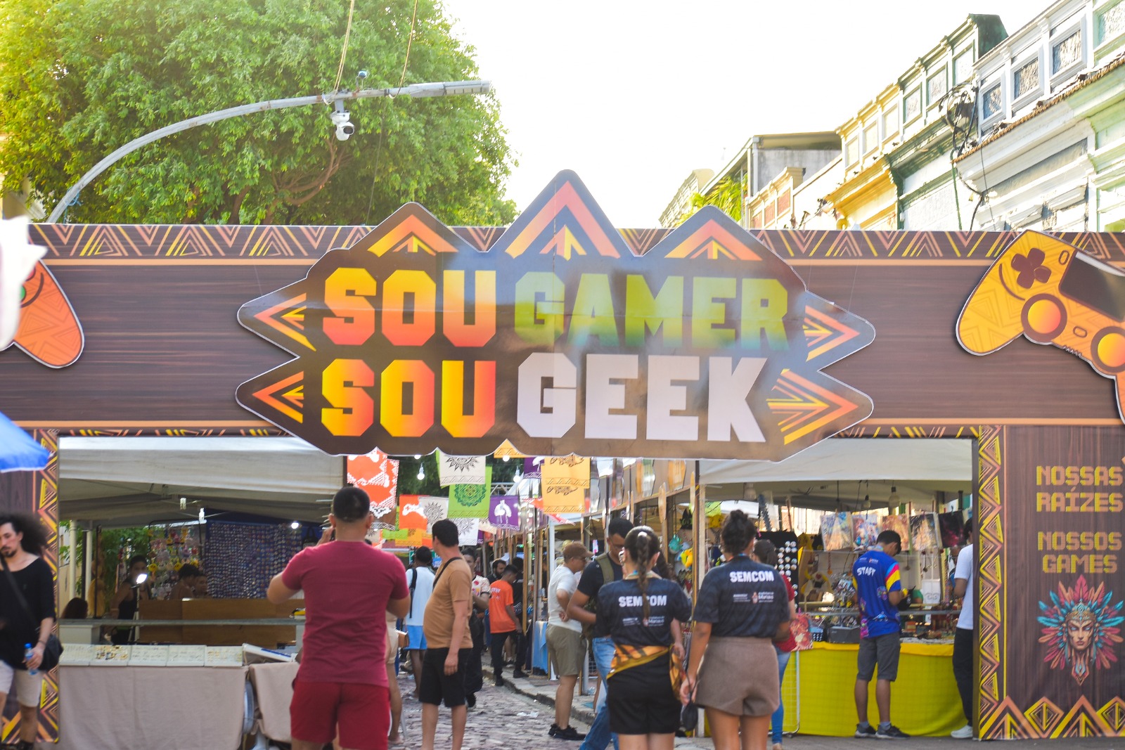 #SouGamer #SouGeek movimenta o centro histórico com games, tecnologia e cultura geek durante segundo dia do ‘#SouManaus Passo a Paço 2026’