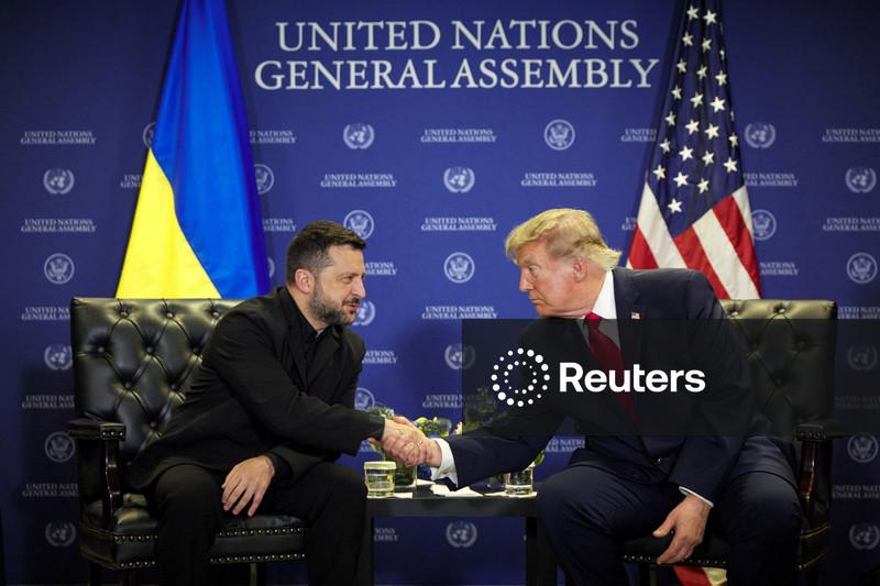 Zelenskiy discute esforços de paz e cessar-fogo no setor energético com Trump