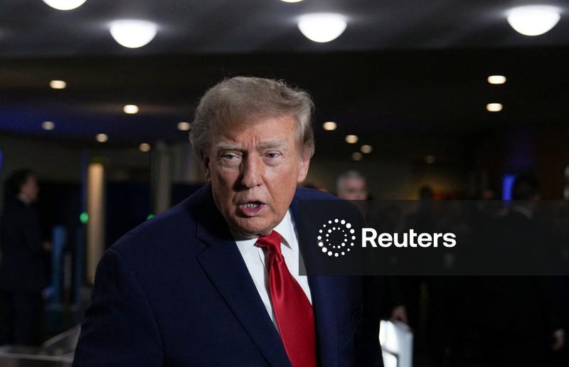 Trump diz que Putin deveria “resolver a guerra” ao chegar para reunião da ONU