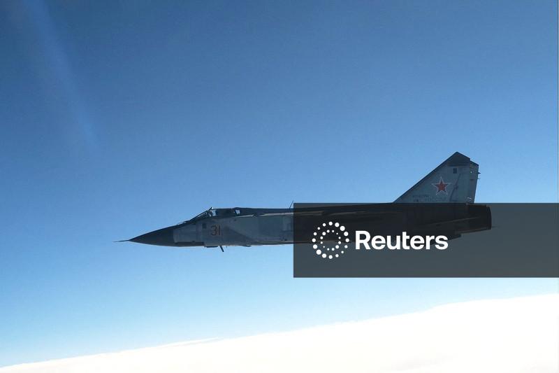 Rússia aumenta em 27% gastos militares para 2027, mostram documentos orçamentários