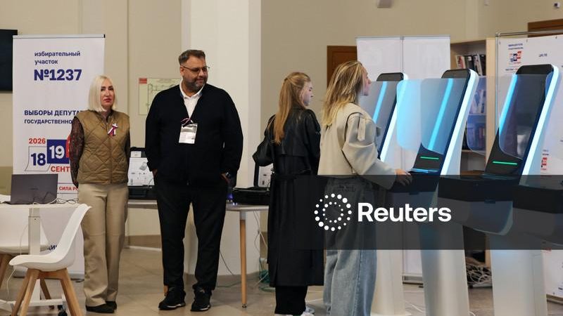 Russos votam em eleição que Putin considera indicador do apoio à guerra