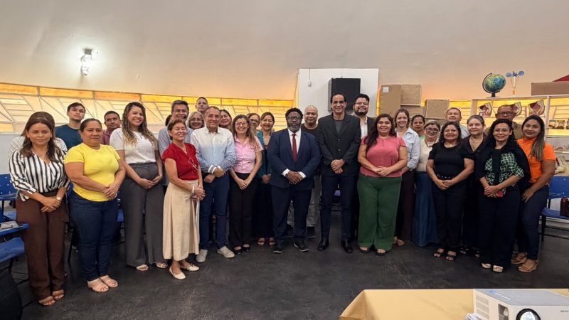 Prefeitura de Manaus e TJ-AM promovem formação em Justiça Restaurativa para fortalecer cultura de paz nas escolas 