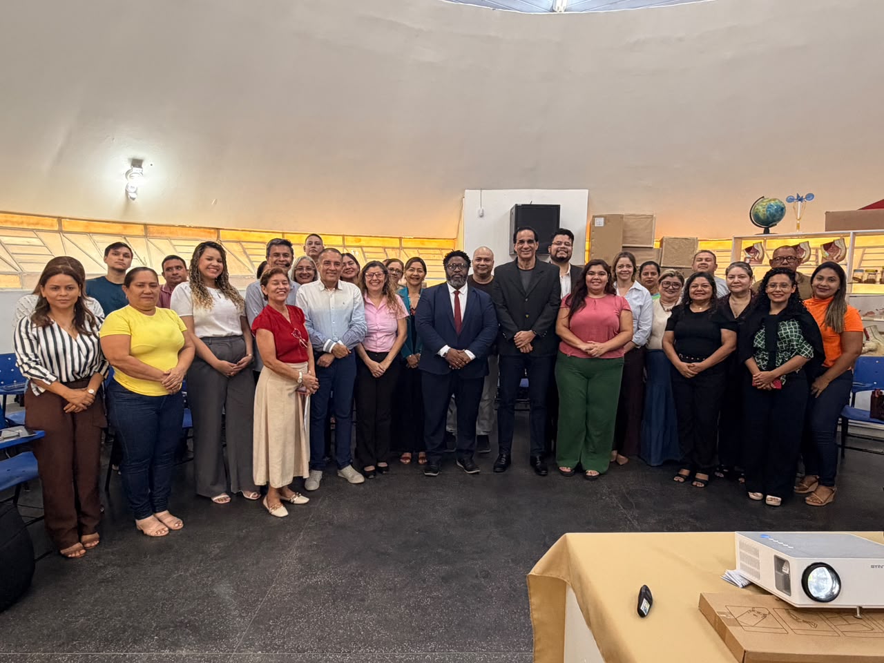 Prefeitura de Manaus e TJ-AM promovem formação em Justiça Restaurativa para fortalecer cultura de paz nas escolas 