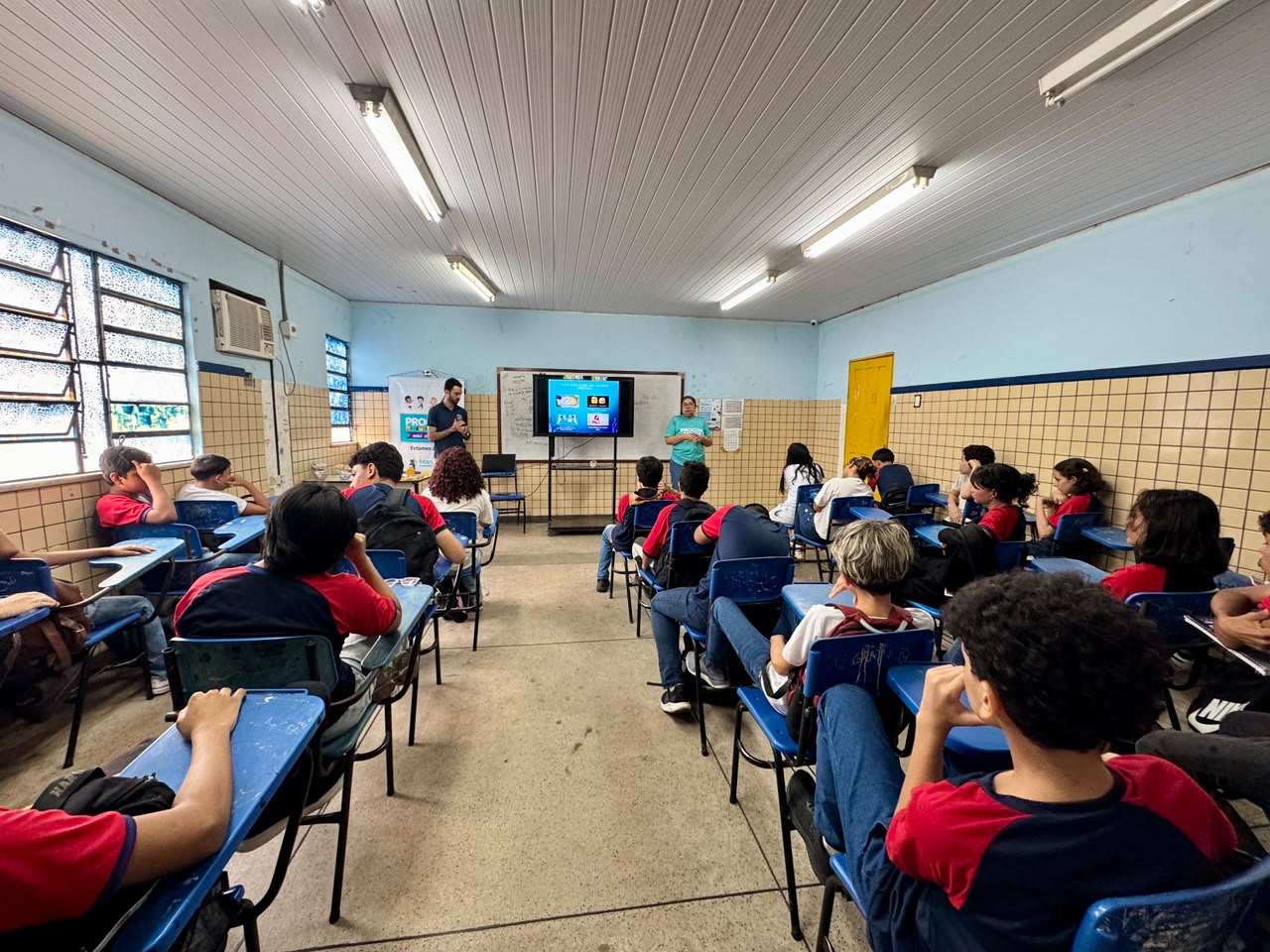 Prefeitura leva ação do ‘Procon Manaus nas Escolas’ a alunos da zona Norte da capital