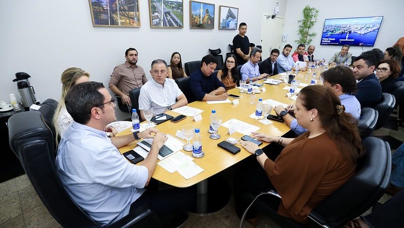 Prefeitura de Manaus e BNDES avançam em tratativas do ‘Cidades Resilientes’ para revitalização em áreas de igarapés