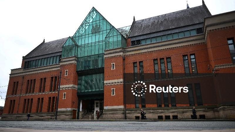 Homem britânico confessa ter drogado e estuprado esposa por mais de duas décadas