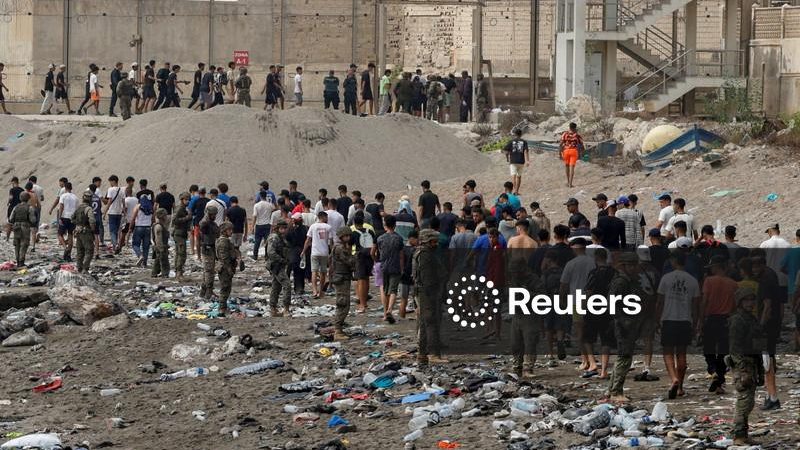 Itália e Espanha prorrogam novamente controles de fronteira após fluxo de imigrantes em Ceuta