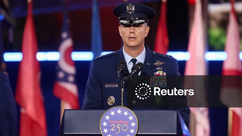 Comandante de alto escalão da Otan diz que objetivo da Rússia é quebrar determinação dos aliados da Ucrânia