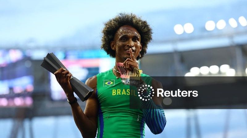 Alison dos Santos vence 400 metros com barreiras no Mundial de Atletismo Ultimate
