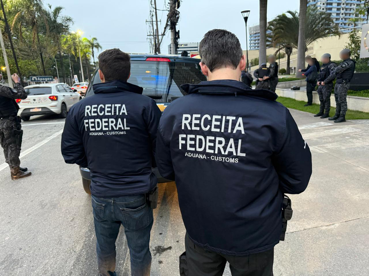 Receita Federal e polícias, em nova fase da operação que revelou escândalo, identificam mais conexões