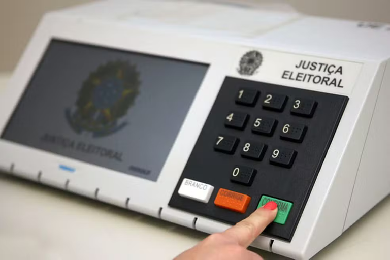 Comparecimento às urnas vale como Prova de Vida automática no INSS