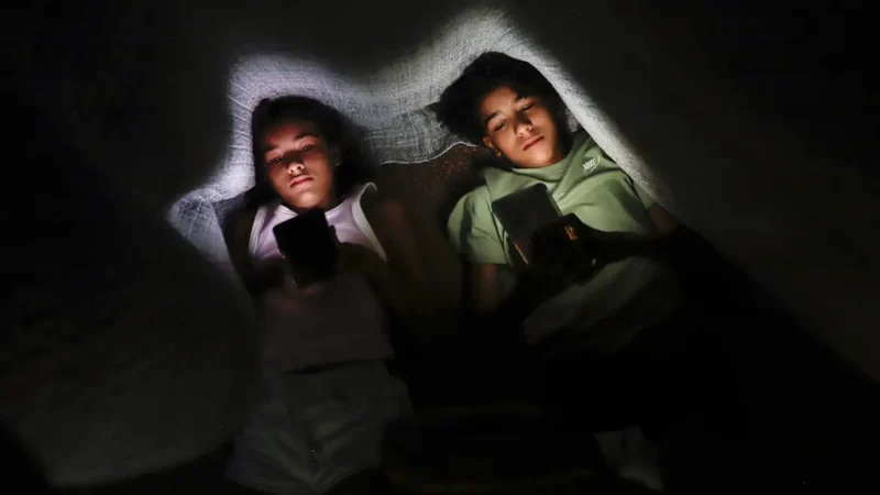 ECA Digital completa um ano e estabelece maior proteção para crianças e adolescentes