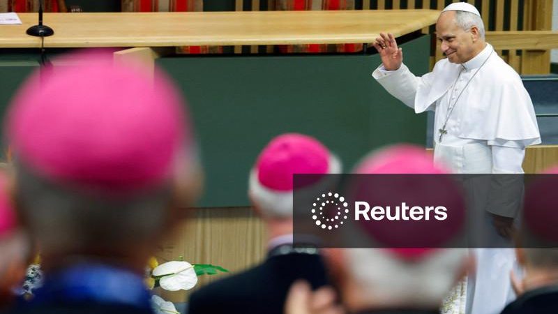 Papa exorta Igreja a enfrentar suas falhas antes de se reunir com vítimas de abuso na França