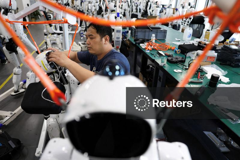 China desacelera IPOs de robôs humanoides à medida que entusiasmo supera a realidade