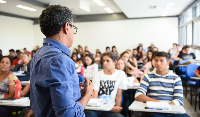 Pesquisa internacional mostra avanços no sistema de educação brasileiro