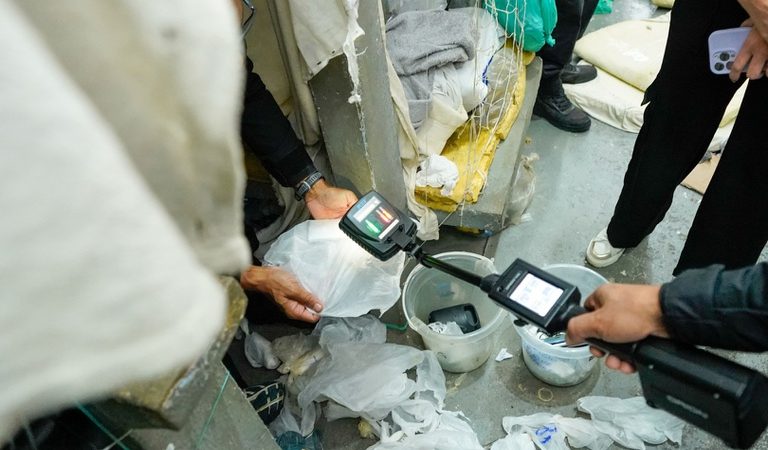 Operação Mute apreende 442 celulares em unidades prisionais de todo o País