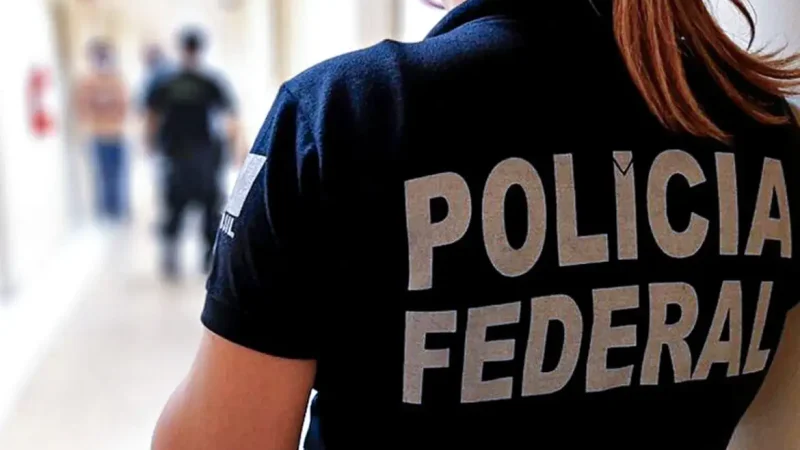 Juntas, PF e PM cumprem mandados contra quadrilha de tráfico e lavagem de dinheiro