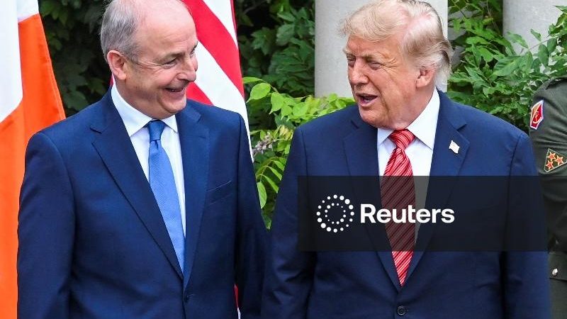 Trump reitera apoio à Irlanda unificada e diz que não falará sobre Escócia “por enquanto”