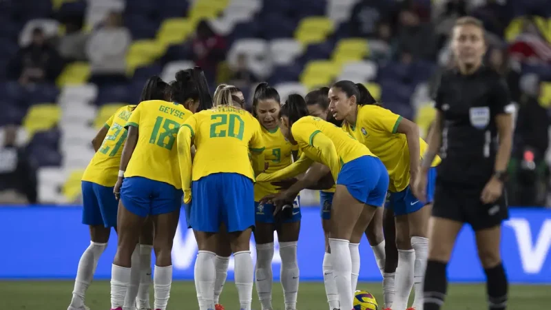 Sancionada a Lei do Futebol Feminino: profissionalização e incentivo à igualdade salarial