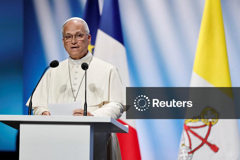 Papa Leão 14 pede concessões em prol da paz enquanto guerra na Ucrânia se arrasta