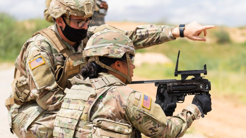 EUA buscam professor de português para treinar militares às pressas