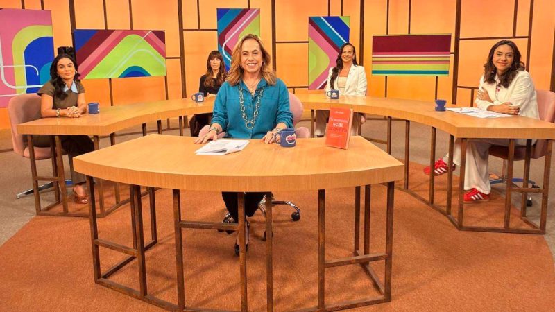 TV Brasil apresenta edição temática do Sem Censura sobre saúde da mulher na maturidade