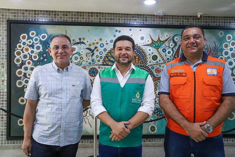 Prefeitura de Manaus participa de articulação entre municípios do Amazonas para fortalecer ações integradas de combate às queimadas 