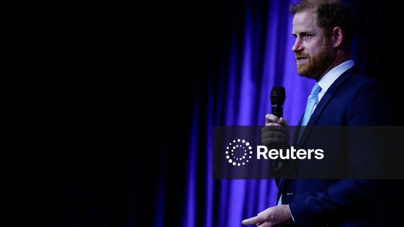 Príncipe Harry afirma que entrou em depressão ao ponderar sobre seu futuro na realeza