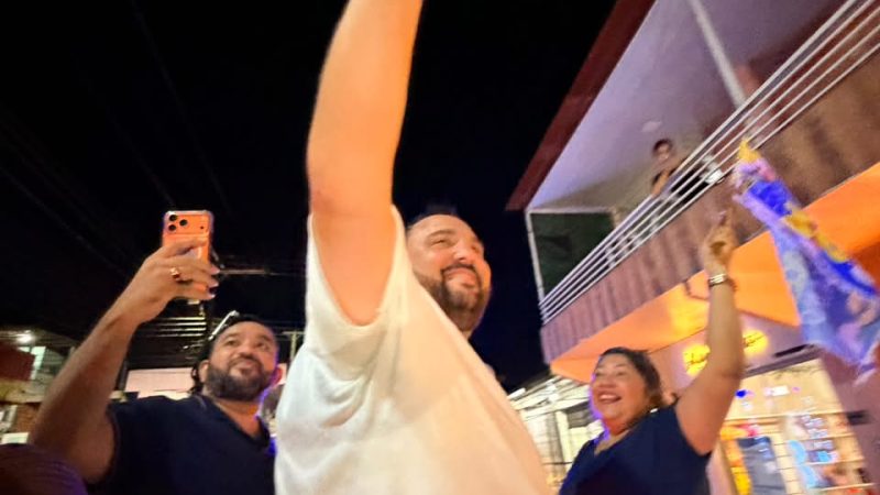 Marcelo Palhano e Apóstolo Saul realizam mega carreata em Manacapuru