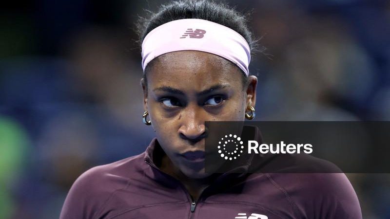 Gauff critica insultos racistas após repetição de ponto em Pequim gerar reação negativa