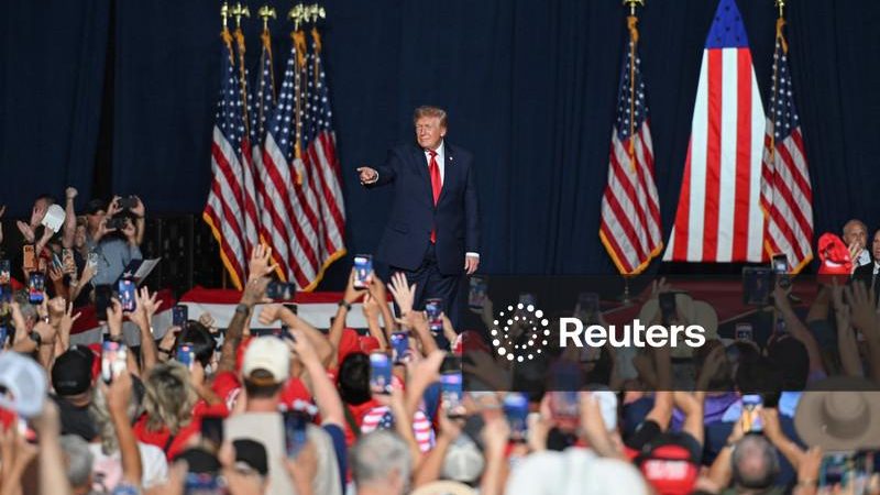 Maioria bipartidária nos EUA atribui aumento dos custos a políticas de Trump, aponta Reuters/Ipsos