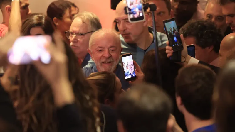 Líderes europeus e latino-americanos parabenizam Lula. OEA destaca participação no segundo turno