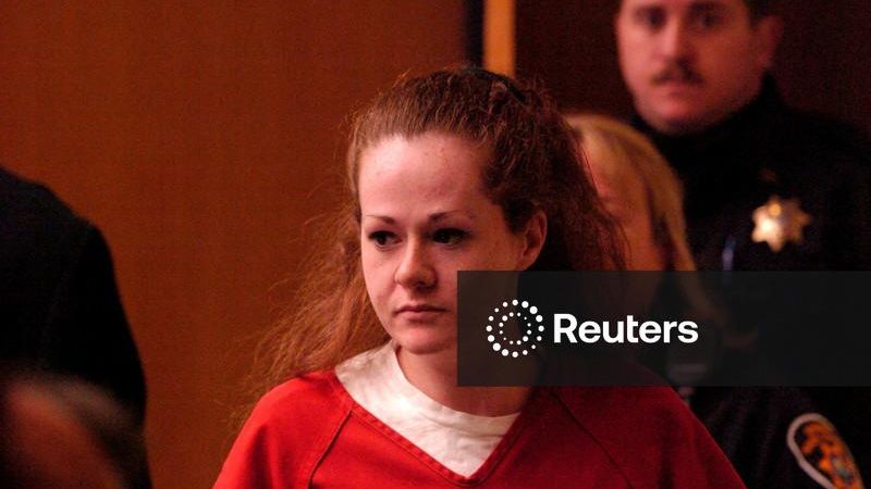 Christa Pike, sobrevivente de execução no Tennessee, respira por aparelho, dizem advogados