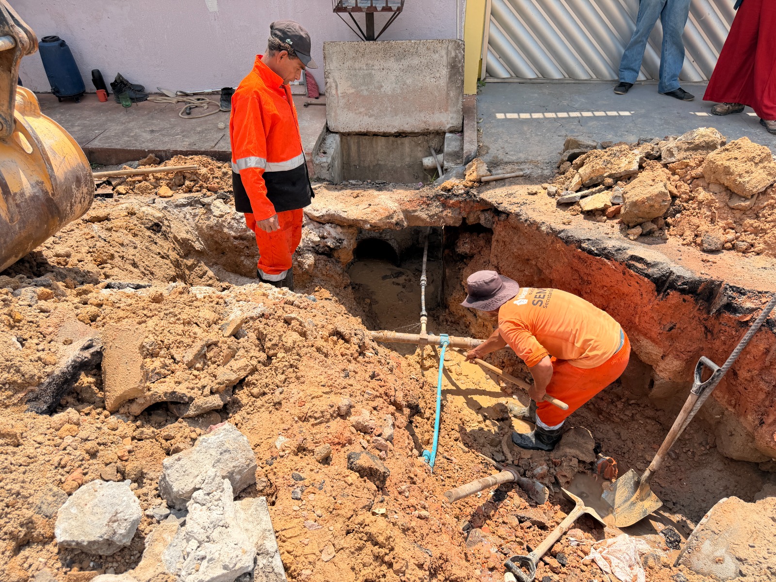 Prefeitura de Manaus recupera mais de 20 metros de drenagem no Parque 10 de Novembro