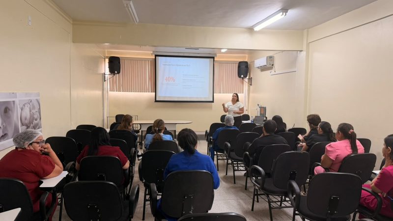 Maternidade Moura Tapajóz atualiza enfermeiros sobre uso seguro de medicamentos em recém-nascidos