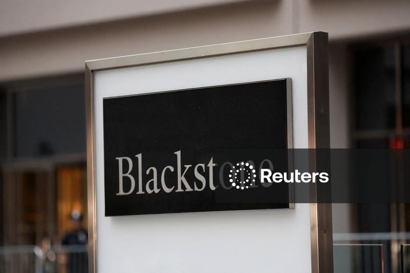 Lucro da Blackstone cai com mercado instável dificultando saída de investimentos