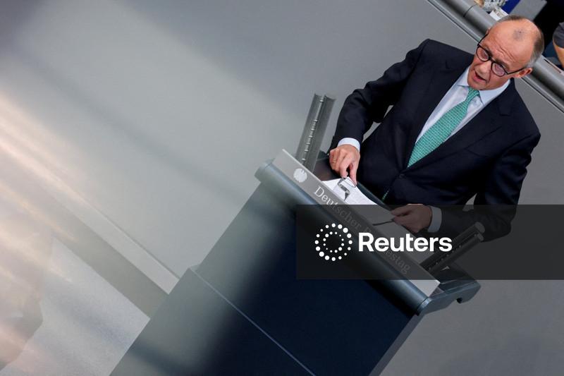 Merz diz que Alemanha enfrenta ameaças da Rússia todos os dias