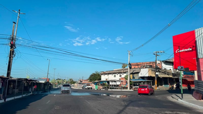 Prefeitura notifica Águas de Manaus por extravasamentos em vias das zonas Centro-Sul e Norte da capital