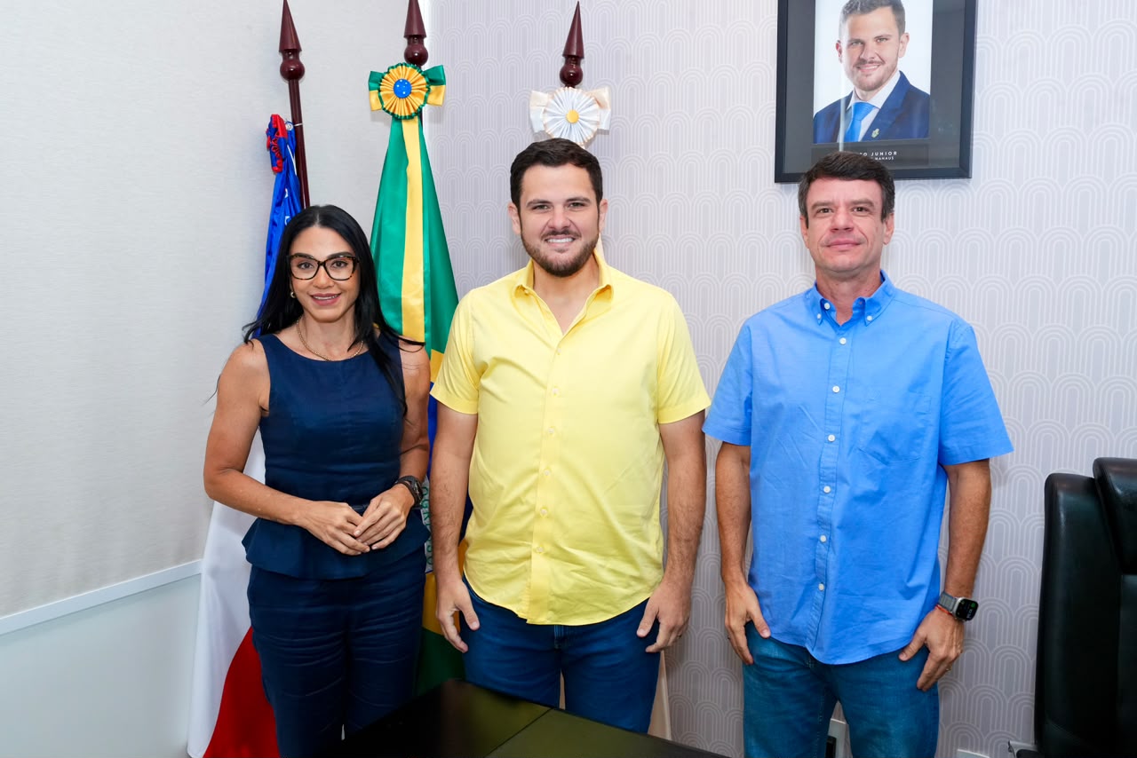 Prefeito Renato Junior nomeia Shádia Fraxe no comando da Semsa e major Renan Libório na chefia da Casa Militar