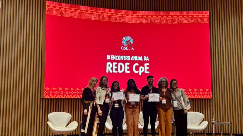Professora da Prefeitura de Manaus recebe prêmio nacional por projeto de educação ambiental em creche municipal