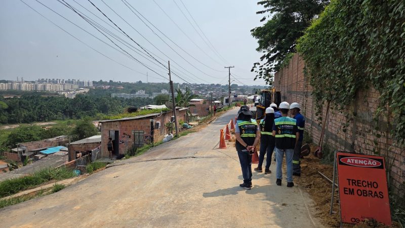 Prefeitura de Manaus acompanha obras de melhoria no abastecimento de água que vão beneficiar 8 mil pessoas na zona Norte
