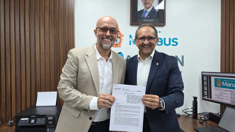 Prefeitura de Manaus e Ambipar se reúnem para estudar programa que poderá transformar reciclagem em créditos para serviços públicos