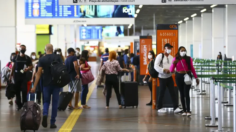 Feriado de Finados: 107 mil passageiros devem passar pelos aeroportos da Infraero