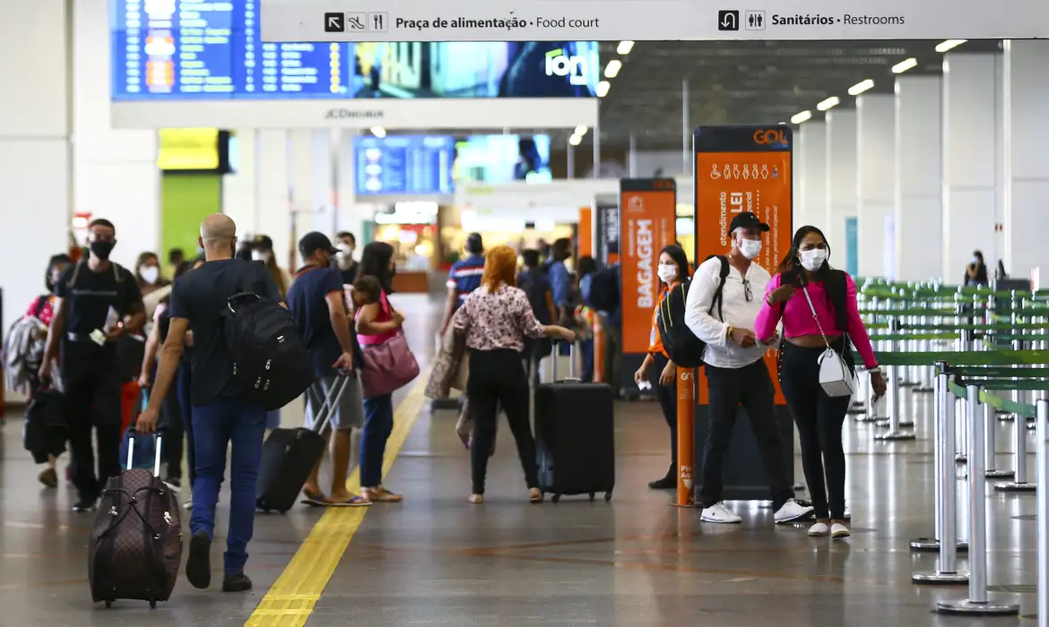 Feriado de Finados: 107 mil passageiros devem passar pelos aeroportos da Infraero
